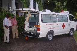 Victoria Hospital receives new ambulance