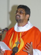 Bishop Ernest conducting mass and prayers on Saturday prior to the elections