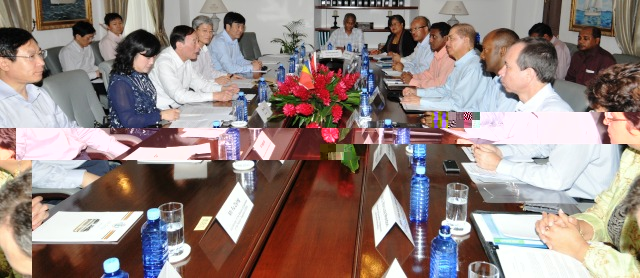 The meeting yesterday between the Seychelles (right) and Chinese delegations