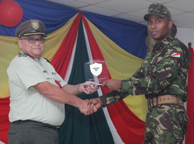 Eleven new recruits join SPDF - Archive - Seychelles Nation