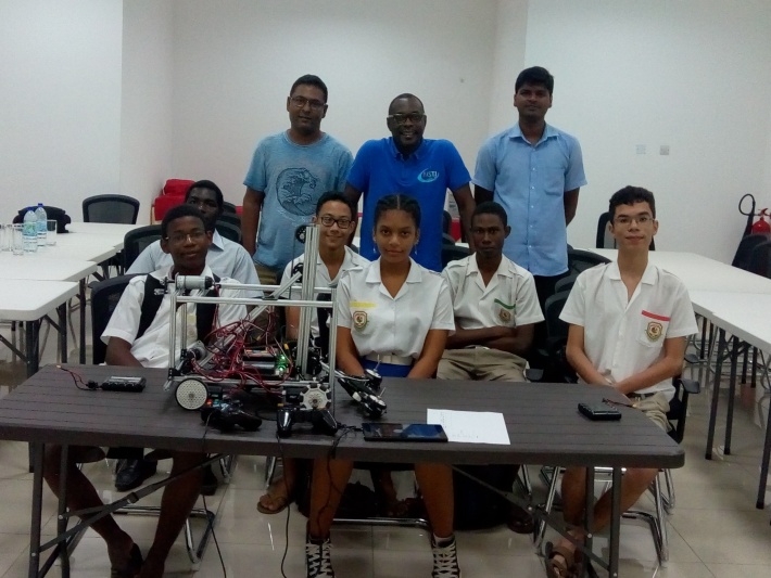 La Digue school takes part in selection process for First Global Robotic competition in Dubai