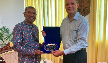 Speaker Prea receives Honorary Cultural Ambassador Patrick Victor