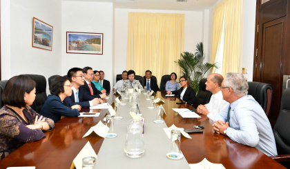Assembly Speaker meets high-level delegation from Shanghai