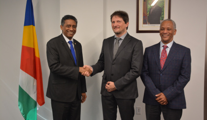 President holds discussions with Uneca guest speaker Jean-François Groff