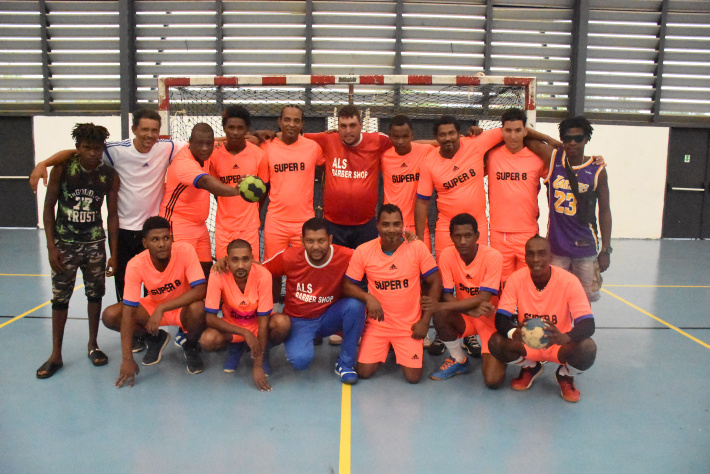 Handball - Super 8 reclaim men’s league title