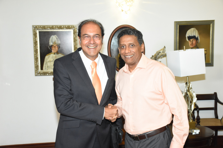 Mauritian Minister for housing and land use calls on President Faure