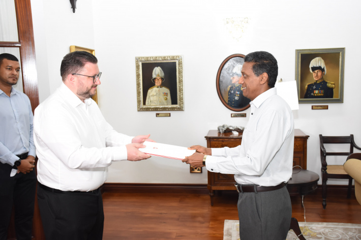 New Swiss ambassador accredited