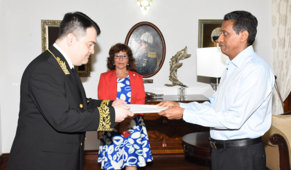 New Russian ambassador to Seychelles accredited