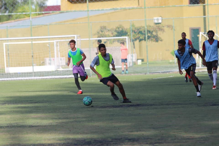 Football: U-20 friendly match