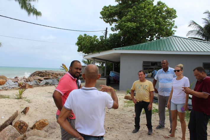 Environment minister on Praslin to see impact of coastal erosion, assess mitigation projects