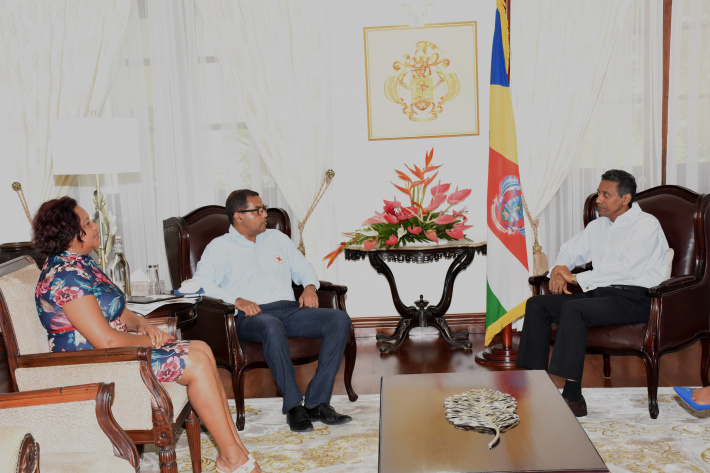 President Faure meets representatives of Red Cross Society of Seychelles