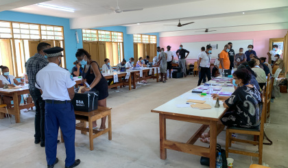 General elections update - 6.03 p.m. Longer waiting time on Praslin
