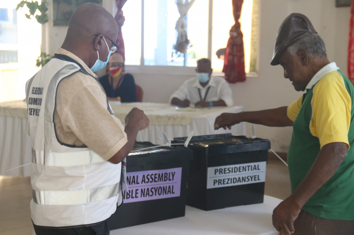 North East Point special voting smooth sailing