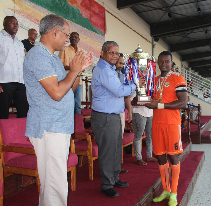 Football - Côte d’Or retain President’s Cup