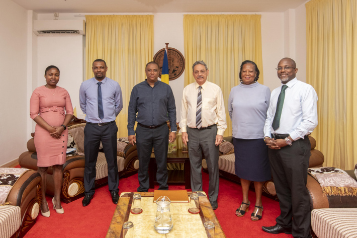 Speaker Mancienne meets with Ceps delegation