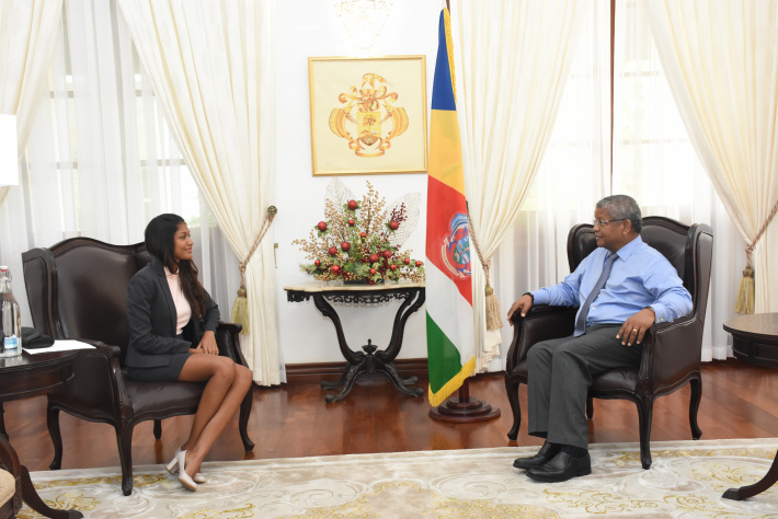 President meets young filmmaker Emilie Chetty