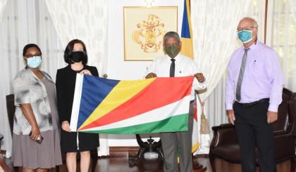 Chinese embassy donates flags towards boosting sense of patriotism