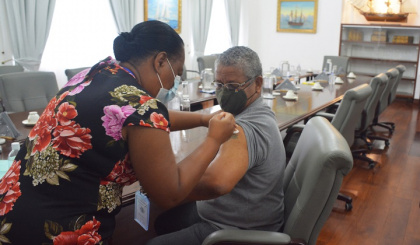 President Ramkalawan and First Lady receive second dose of Sinopharm vaccine