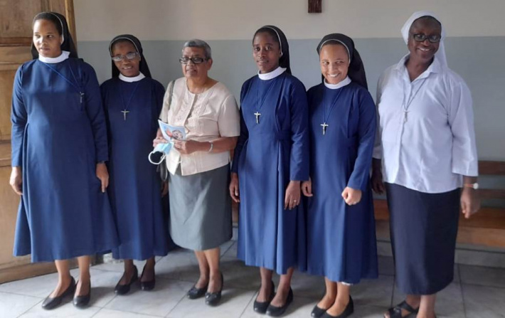 Four young sisters officially integrate the Order of St Joseph of Cluny