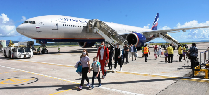 Aeroflot returns after 17-year break