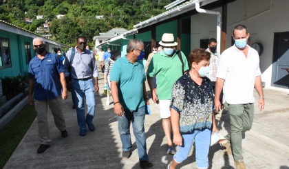 Président Ramkalawan et sa délégation commencent leurs visites sur les îles éloignées