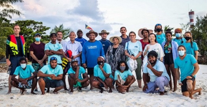 President commends SIF team for caring for Aldabra