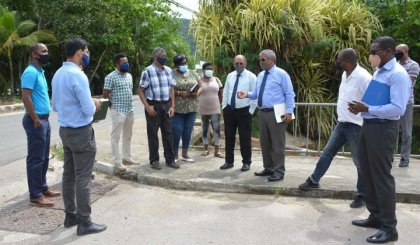 President Ramkalawan conducts follow-up visit to areas affected by flooding