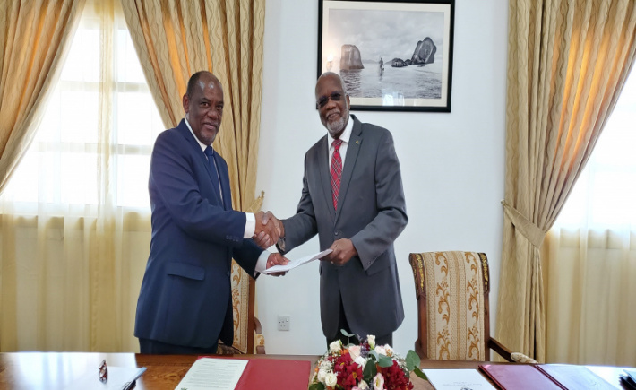 Seychelles and the Commonwealth of Dominica establish diplomatic relations