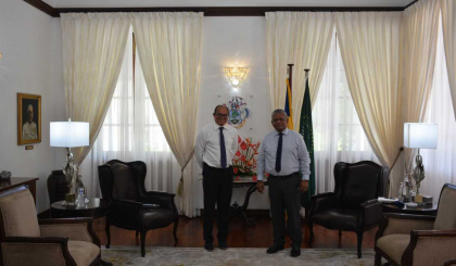 President Ramkalawan receives Professor Rolph Payet at State House