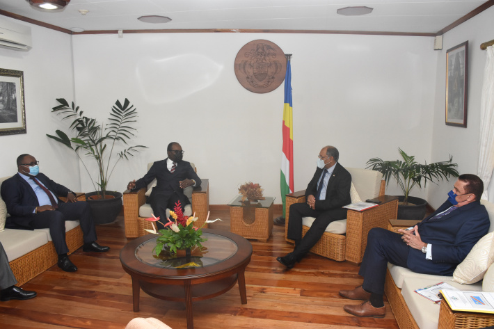 Congolese delegates meet with VP Ahmed Afif, Minister Radegonde