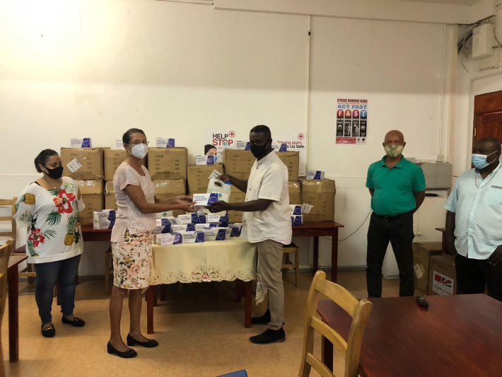 Taxi association donates face masks, hand sanitisers to education ministry