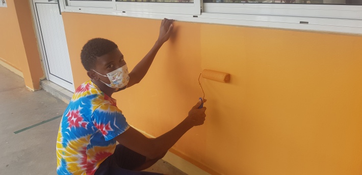 Penlac lends a hand in beautification of Pointe Larue secondary school with paint donation