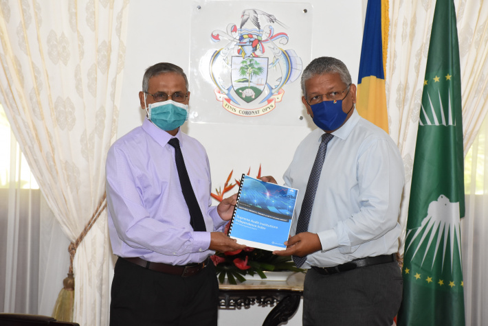 Auditor General’s Office presents  report to President Ramkalawan   