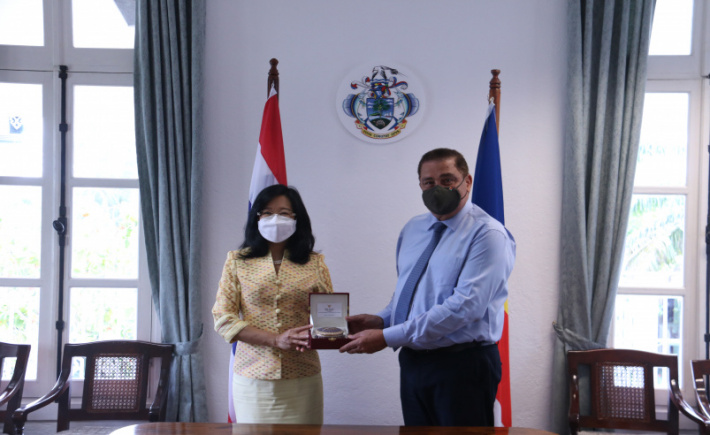 Thai ambassador pays courtesy call on Minister Radegonde   