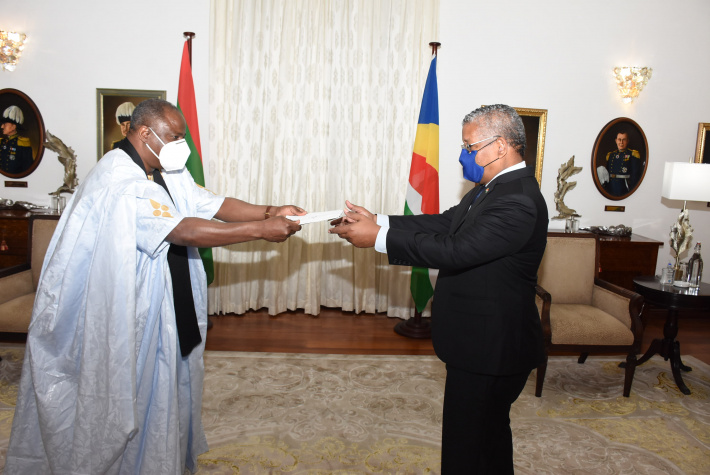 L’Ambassadeur de la République Islamique de la Mauritanie accrédité