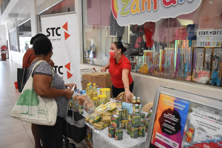 STC hypermarket i selebre 6-an legzistans