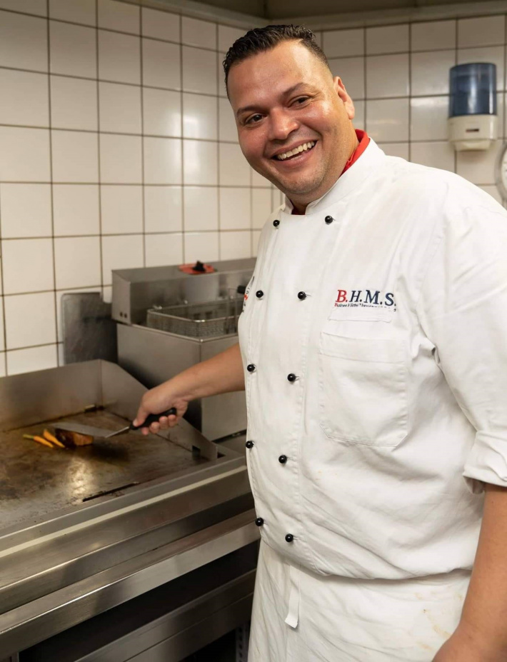 Cooking with chef Ronny     Christmas countdown!