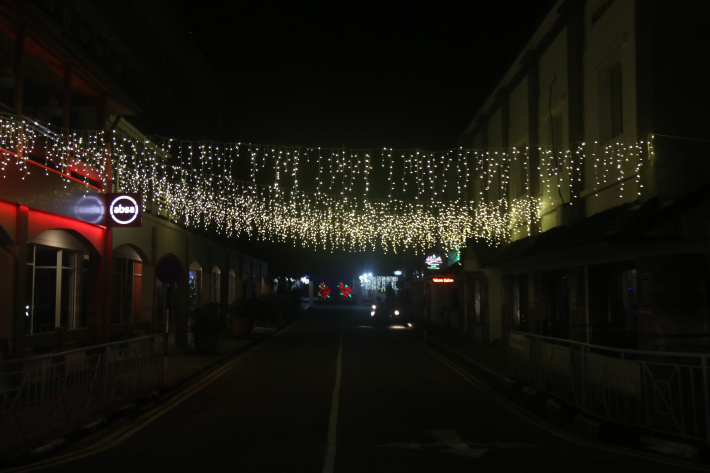 Victoria lights up as she gets ready to welcome Christmas By Laura Pillay