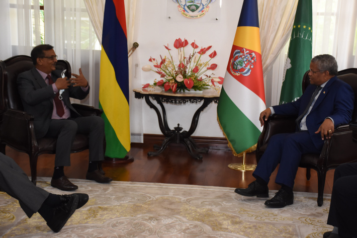 Mauritian minister briefs President Ramkalawan on week-long working visit   