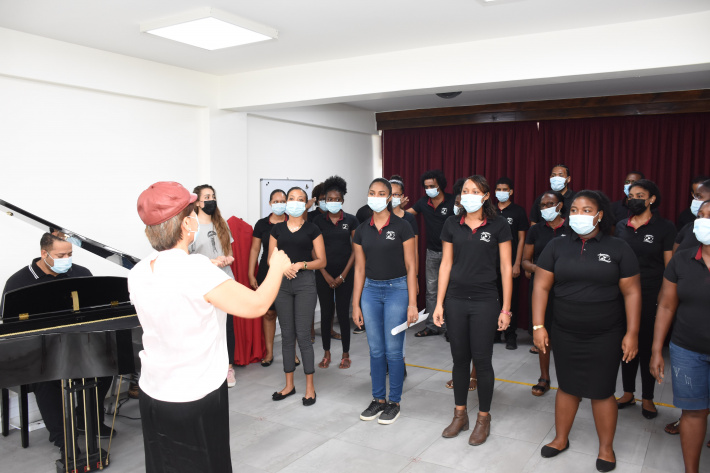 National Choir gets donation of 6000 face masks