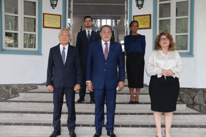 Japanese chargé d’affaires bids farewell to Minister Radegonde