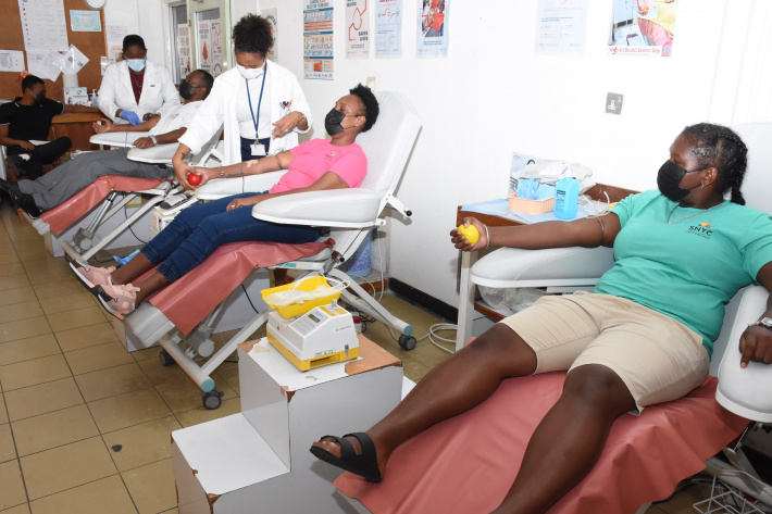 SNYC donates blood   