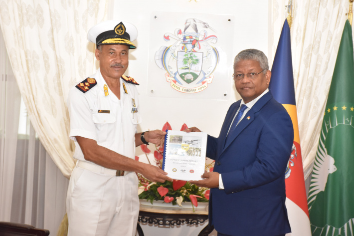 President Ramkalawan receives defence forces’ annual report