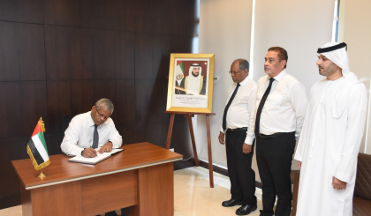 Country’s leaders sign condolence book