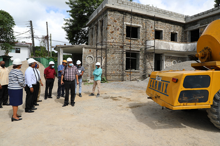 President views progress of new NIHSS building under construction