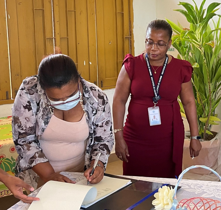 Anse Aux Pins primary school signs MoU with SIAH for farming project   