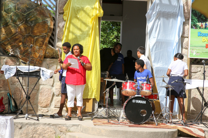 Family theme permeates Children’s Day celebrations at Praslin secondary