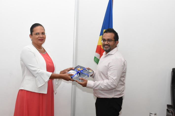 SRC submits 2021 annual report to Finance Minister Hassan