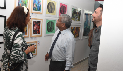 New art gallery opens at Roche Caiman
