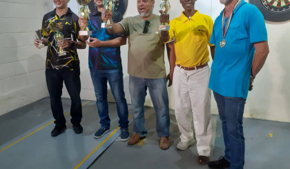 Darts     Nichol Esparon wins President’s Cup